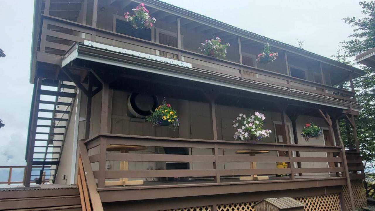 Resurrection Lodge On The Bay Seward Exterior photo